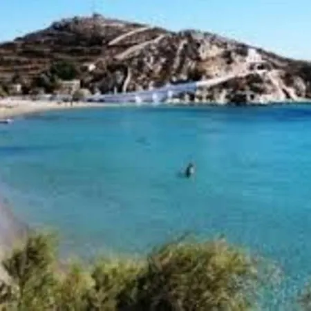 Akti Miaouli *