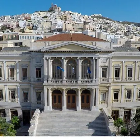 Akti Miaouli Apartament *