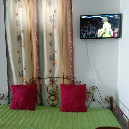 Apartament Akti Miaouli *